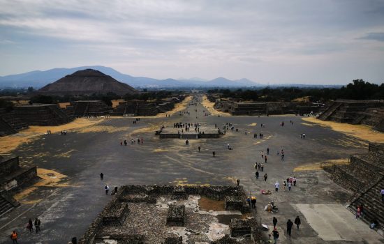 allée-des-morts-teotihuacan